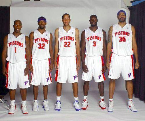 的焦点落在 的焦点落在